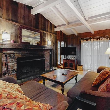 Chalet At The Base Of Okemo Mountain Ludlow Exterior foto