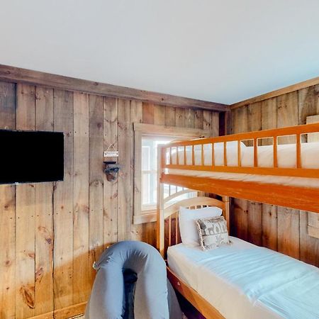Chalet At The Base Of Okemo Mountain Ludlow Exterior foto