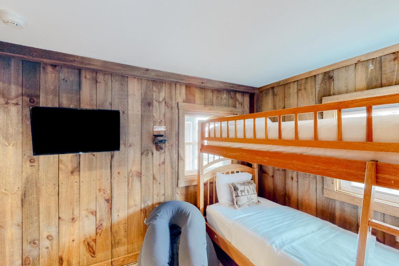 Chalet At The Base Of Okemo Mountain Ludlow Exterior foto